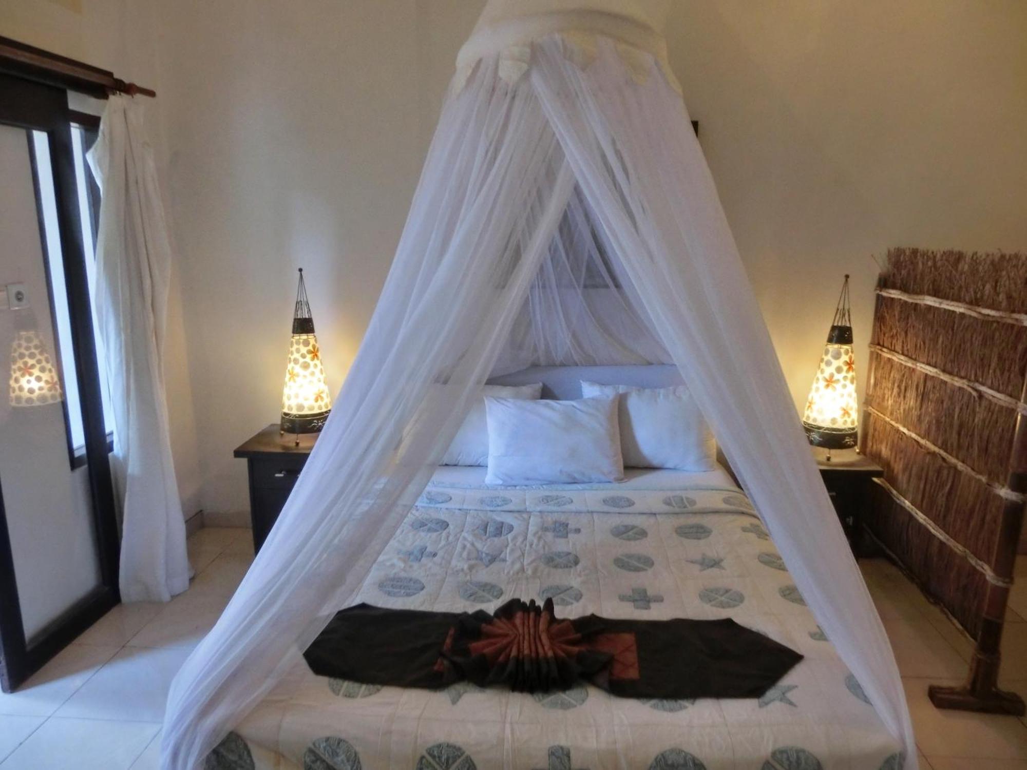 Latugu Homestay Ubud Værelse billede